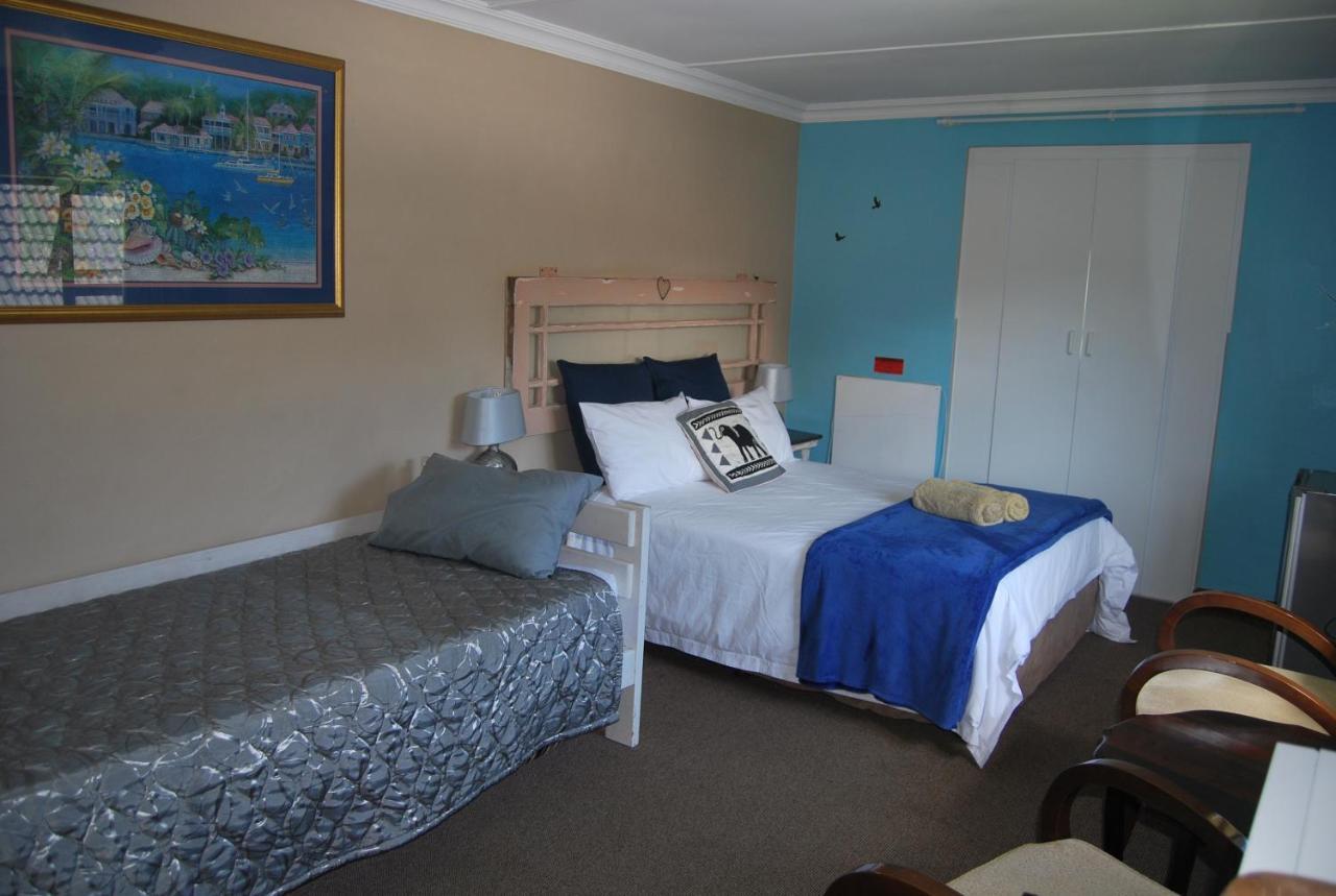 15 Witpeer Street Guesthouse George Bilik gambar