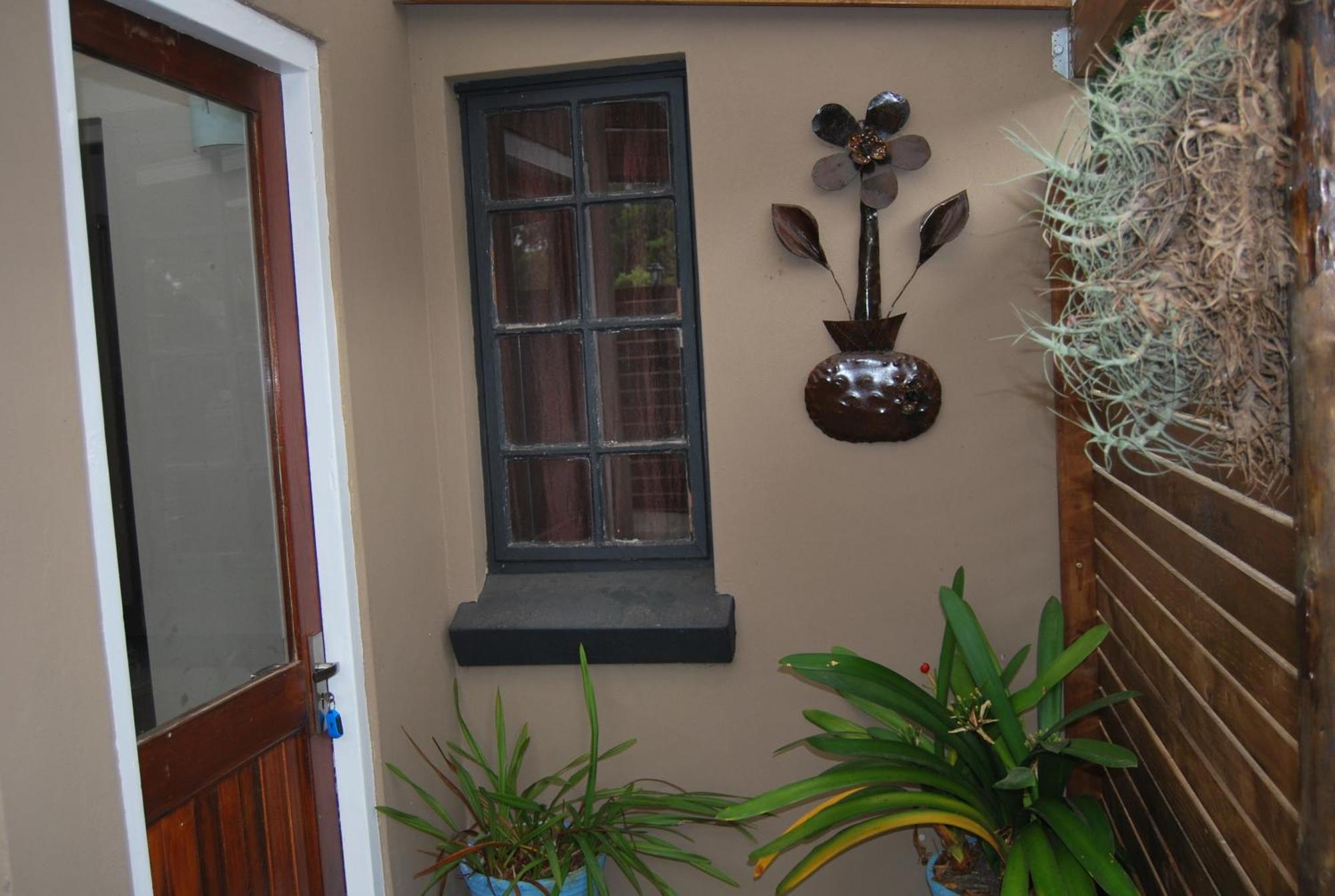 15 Witpeer Street Guesthouse George Bilik gambar