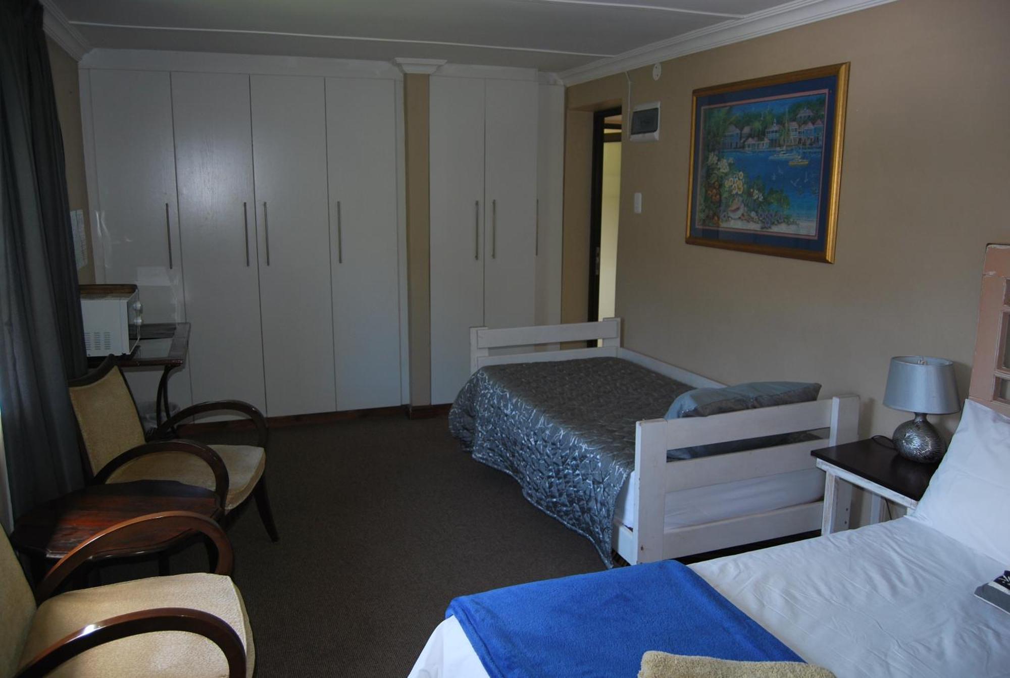 15 Witpeer Street Guesthouse George Bilik gambar