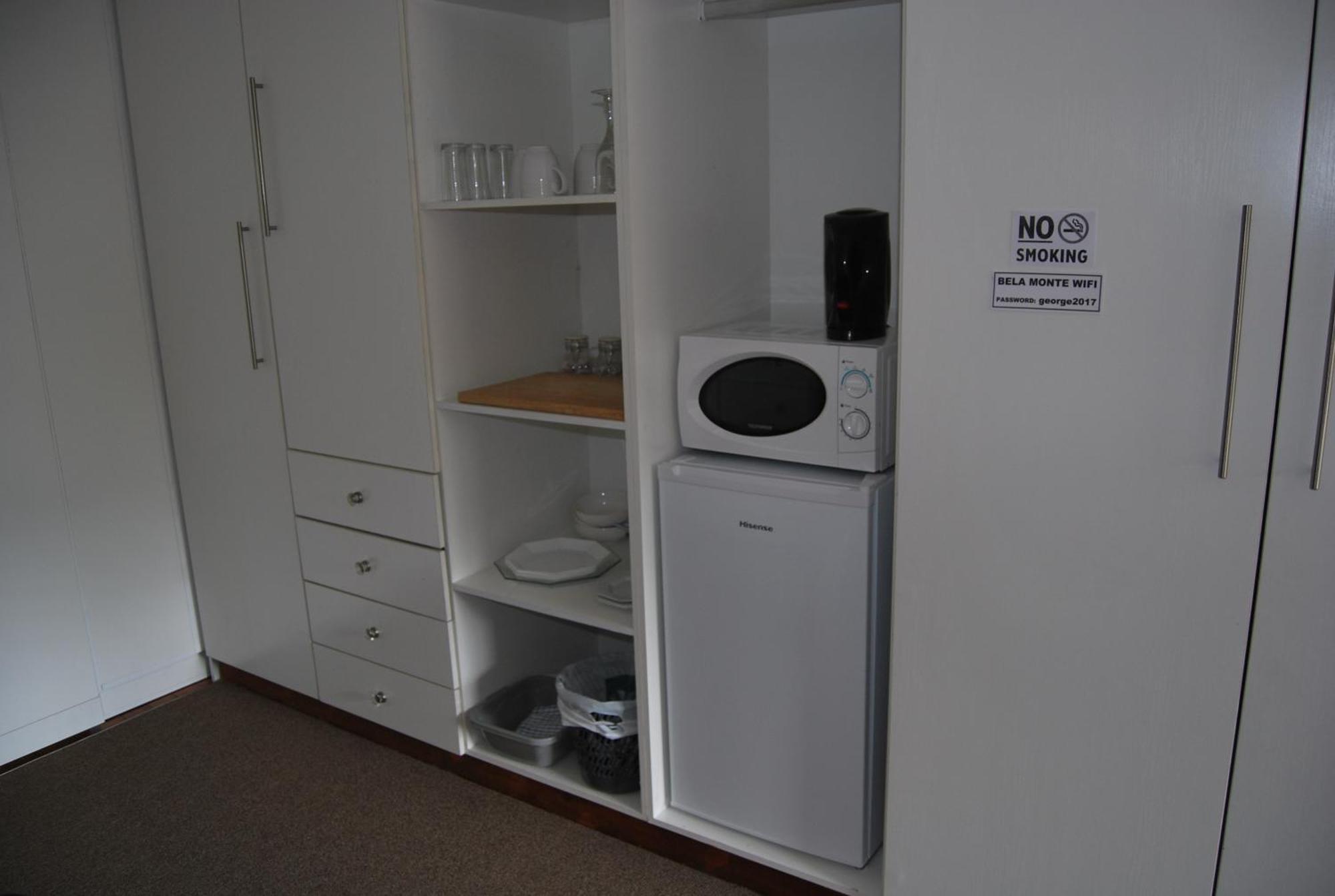 15 Witpeer Street Guesthouse George Bilik gambar