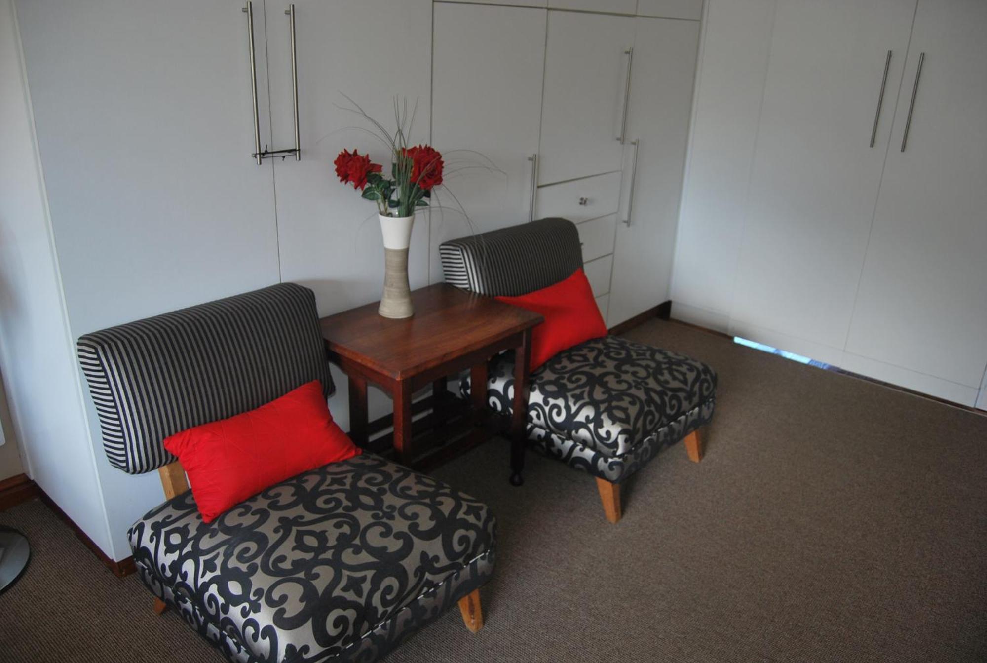 15 Witpeer Street Guesthouse George Bilik gambar