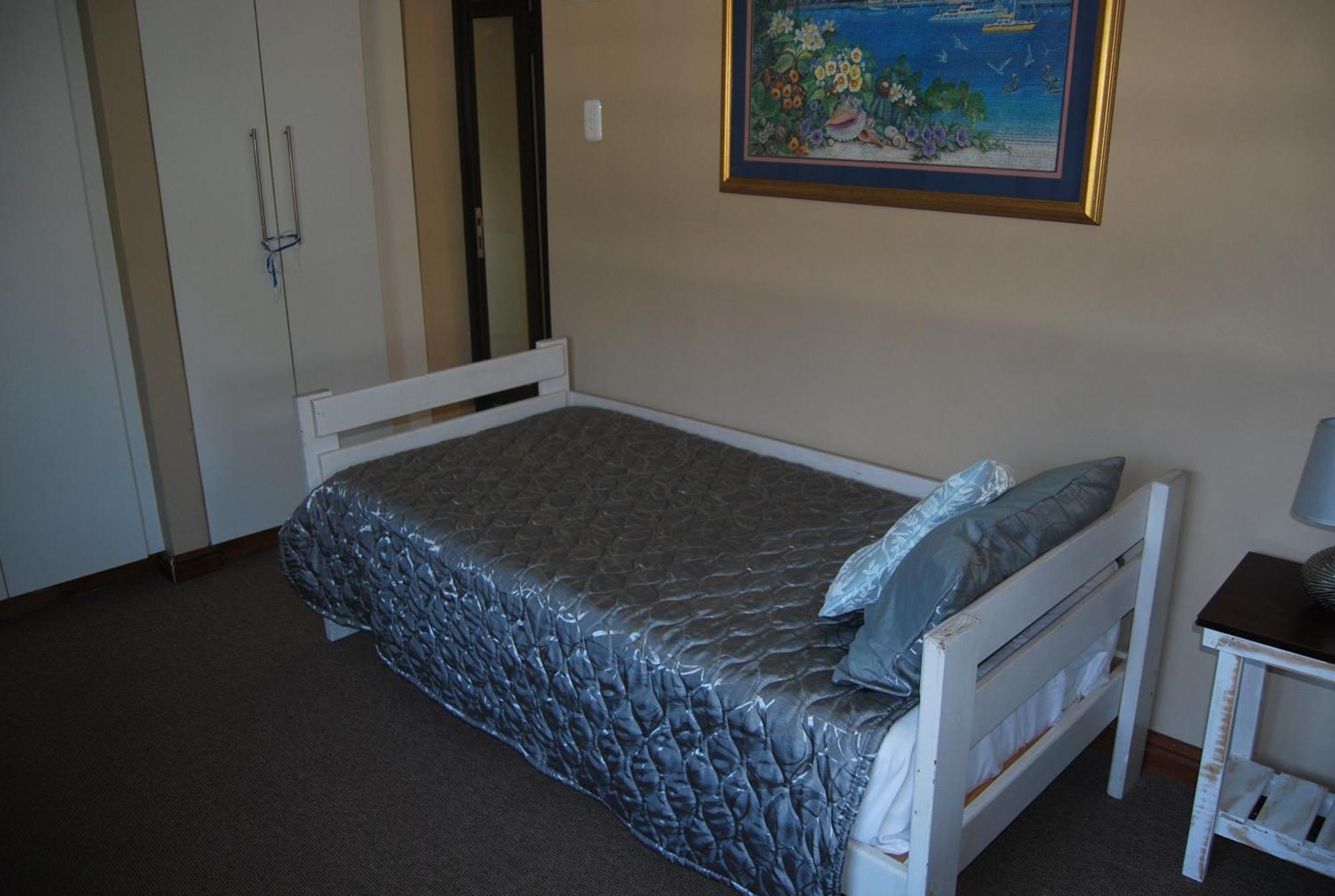 15 Witpeer Street Guesthouse George Bilik gambar