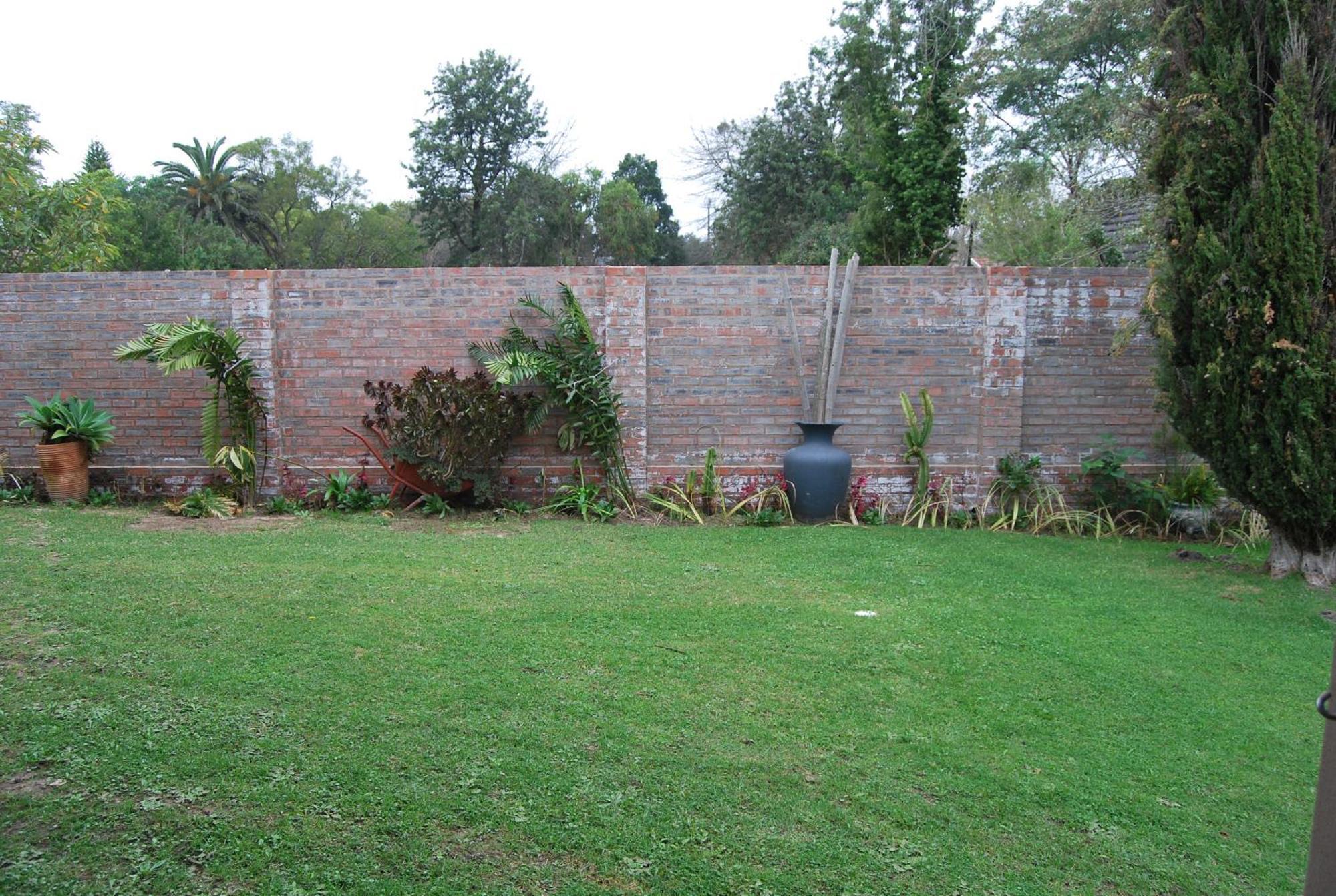 15 Witpeer Street Guesthouse George Luaran gambar