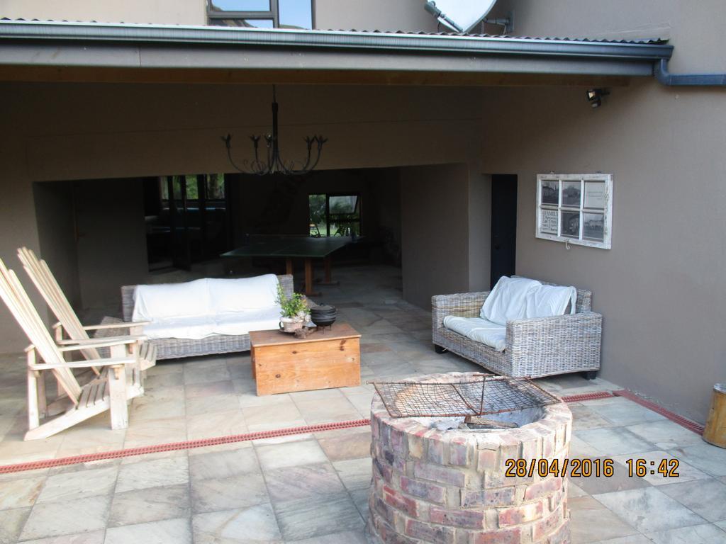 15 Witpeer Street Guesthouse George Luaran gambar