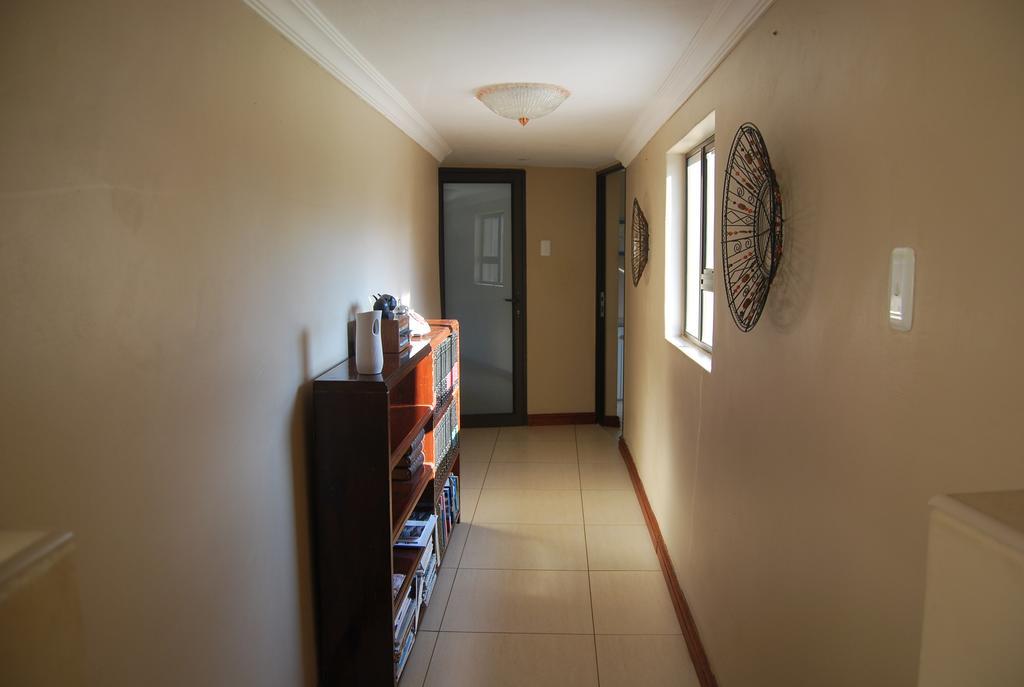 15 Witpeer Street Guesthouse George Luaran gambar