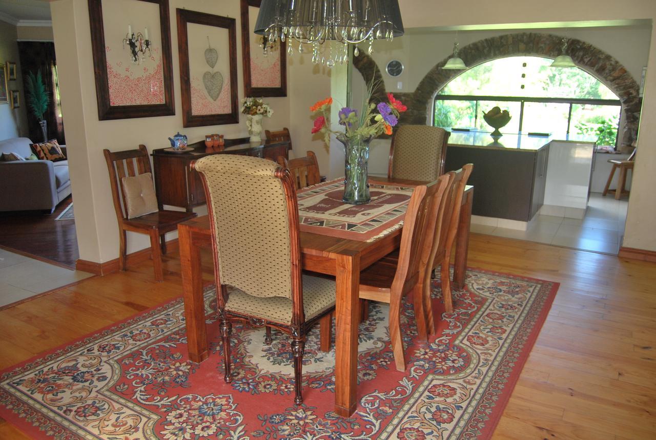 15 Witpeer Street Guesthouse George Luaran gambar